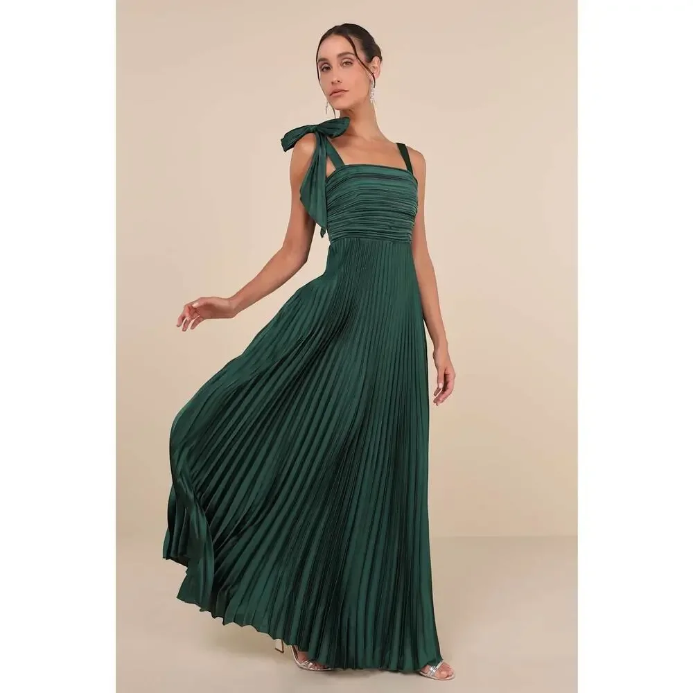 NEW Lulus Emerald Green Gorgeous Purpose Satin Pleated Sleeveless Bow Maxi Dress - Picture 6 of 16